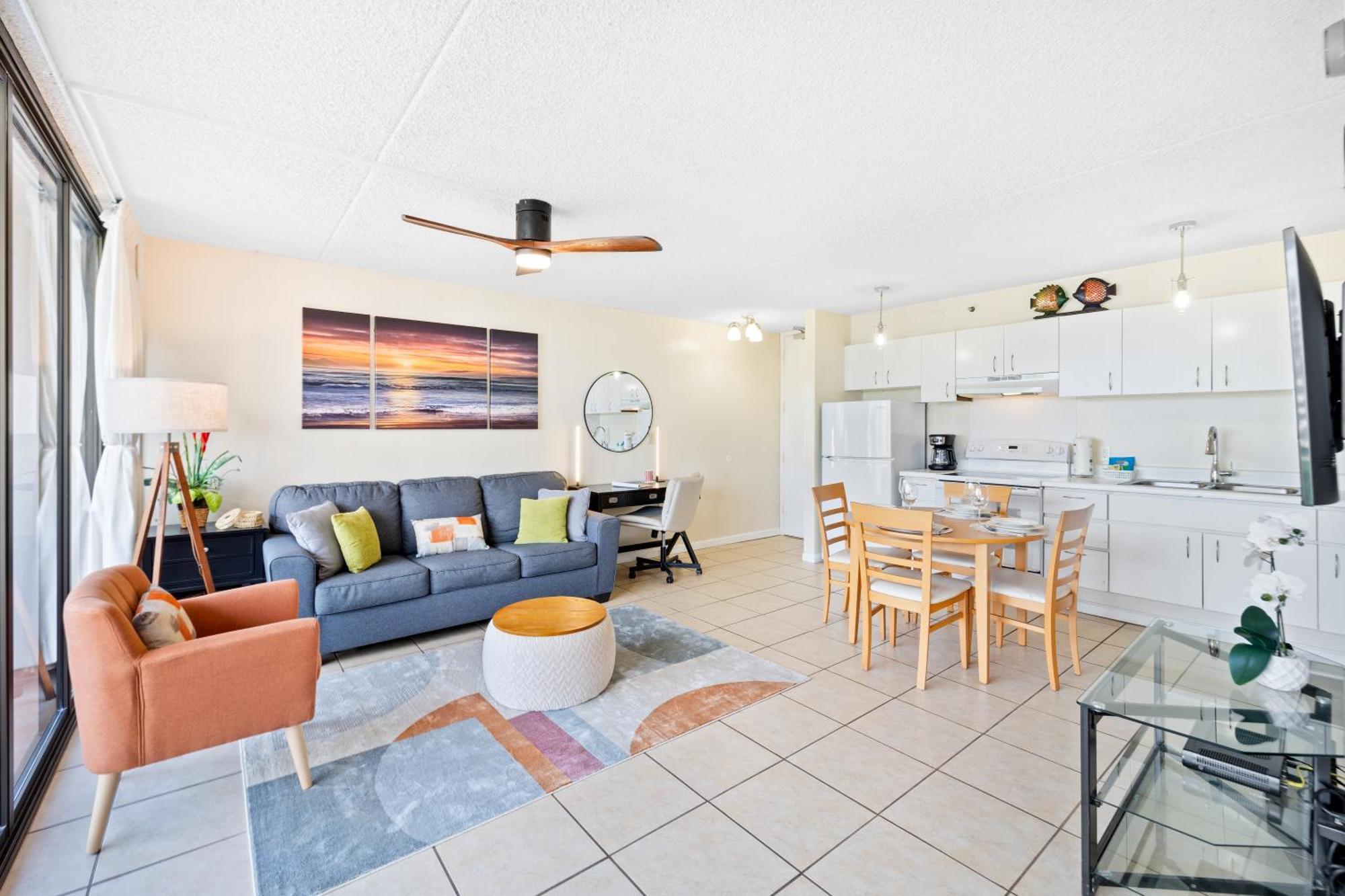 Cozy Waikiki Getaway, Stroll To Beach With Free Parking ホノルル エクステリア 写真
