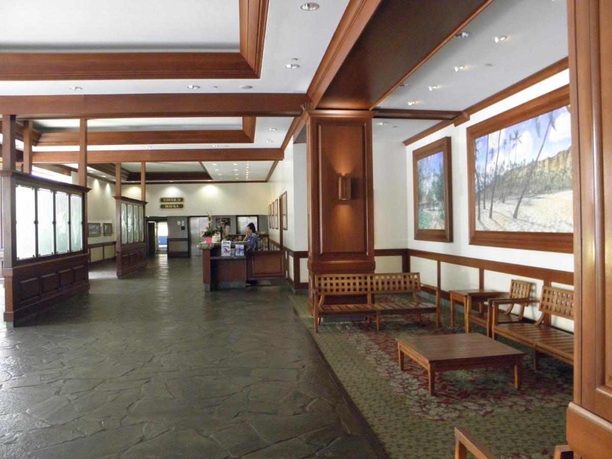 Cozy Waikiki Getaway, Stroll To Beach With Free Parking ホノルル エクステリア 写真